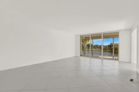 804 Cypress Boulevard Pompano Beach FL 33069