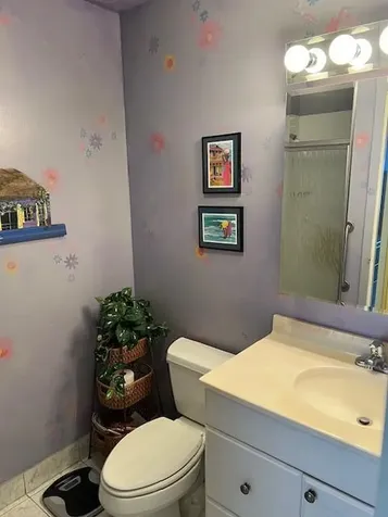 80 Valencia D Delray Beach FL 33446