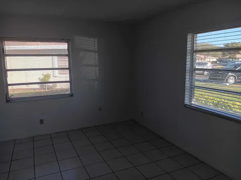20886 Vinesta Circle Boca Raton FL 33433