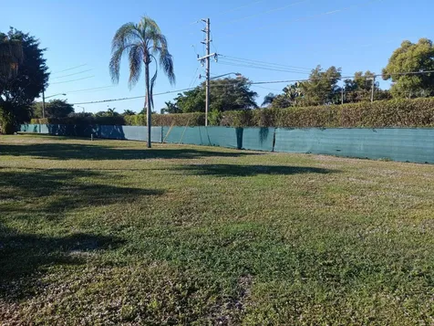 20886 Vinesta Circle Boca Raton FL 33433