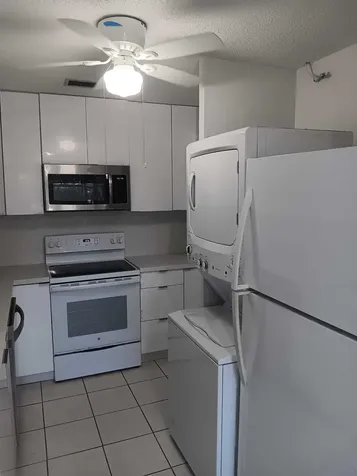 20886 Vinesta Circle Boca Raton FL 33433