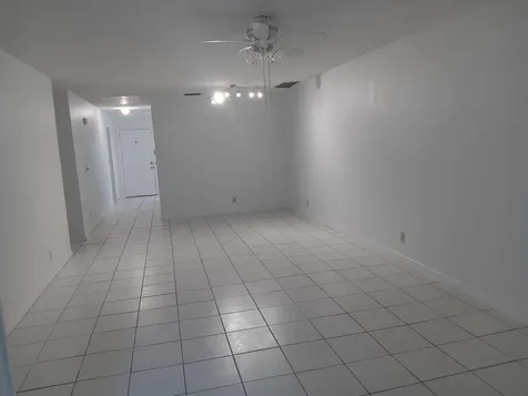 20886 Vinesta Circle Boca Raton FL 33433
