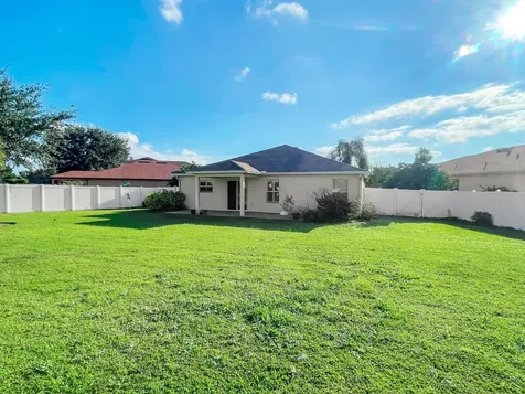 1641 Strathmore Circle Mount Dora FL 32757