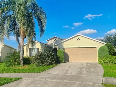1641 Strathmore Circle Mount Dora FL 32757