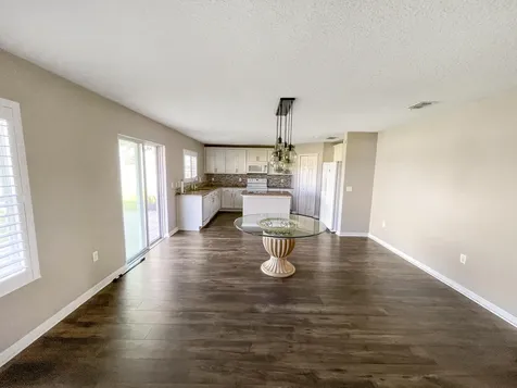 1641 Strathmore Circle Mount Dora FL 32757