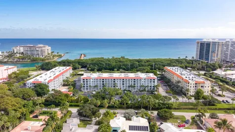 950 Ponce De Leon Road Boca Raton FL 33432