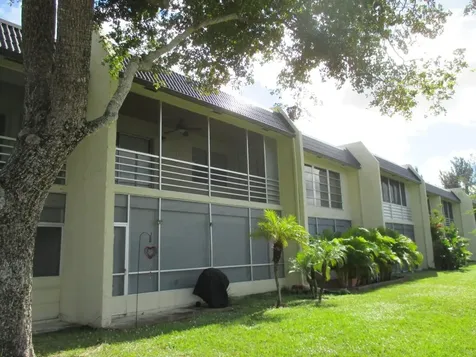 154 Lake Meryl Drive West Palm Beach FL 33411