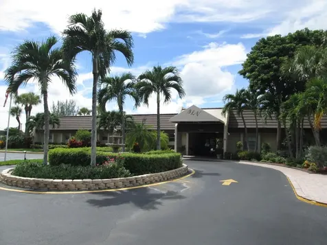 154 Lake Meryl Drive West Palm Beach FL 33411