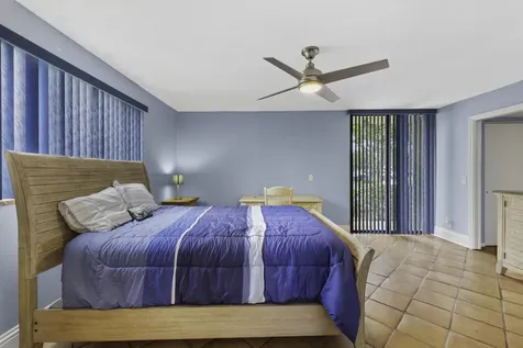 1202 S Lake Drive Lantana FL 33462