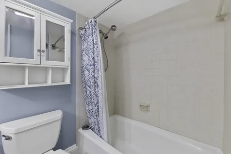 1202 S Lake Drive Lantana FL 33462