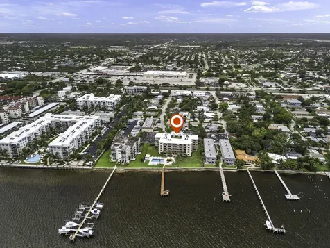 1202 S Lake Drive Lantana FL 33462