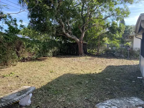 756 W 1st Street Riviera Beach FL 33404