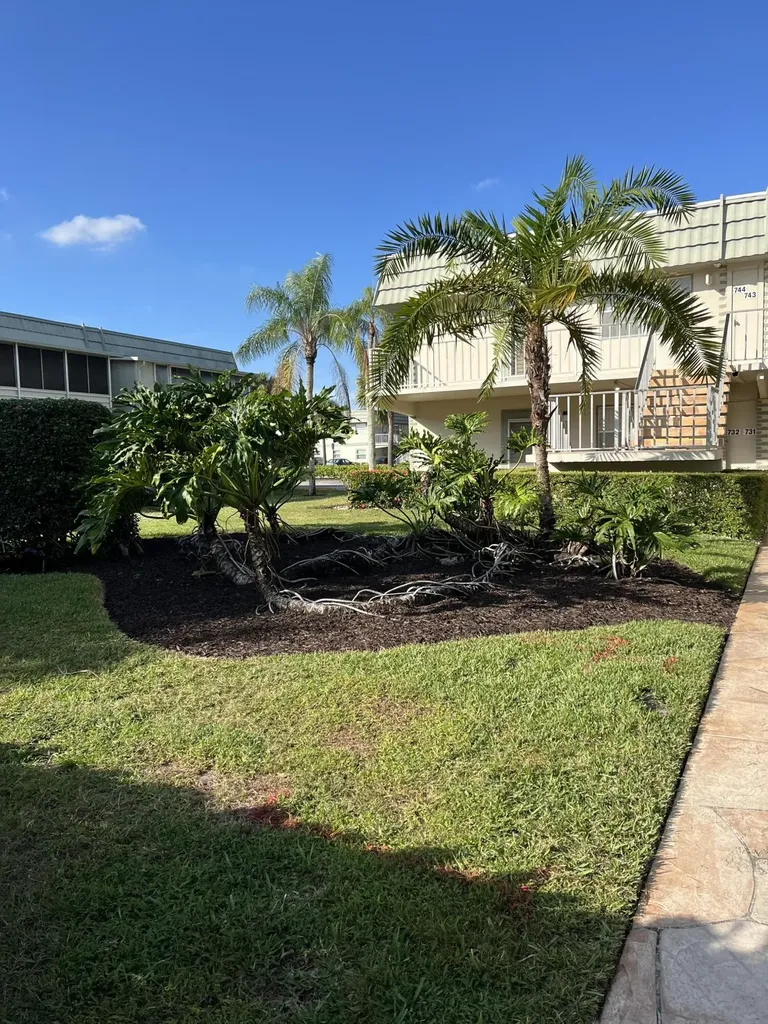 740 Monaco Delray Beach FL 33446