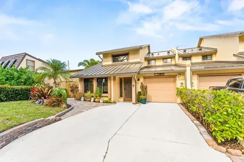 1075 Raintree Lane Palm Beach Gardens FL 33410