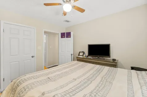 872 Deer Wood Lane Chipley FL 32428
