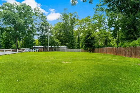 872 Deer Wood Lane Chipley FL 32428