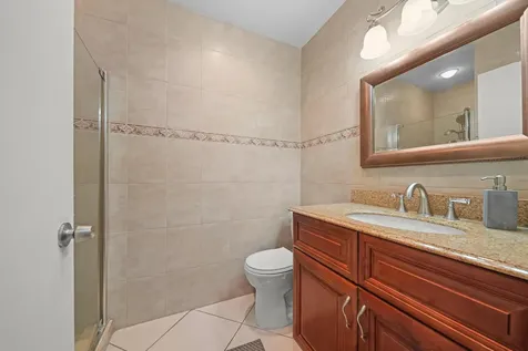 4875 Nw 3rd Court Delray Beach FL 33445