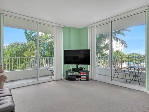 700 E Boynton Beach Boulevard Boynton Beach FL 33435