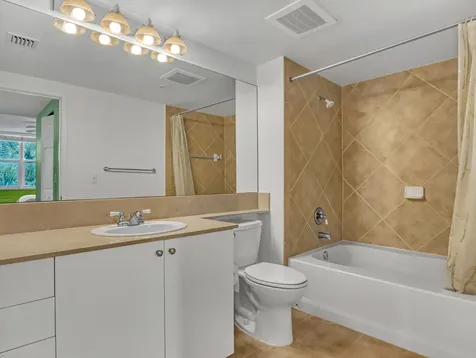 700 E Boynton Beach Boulevard Boynton Beach FL 33435