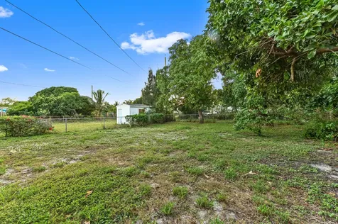 715 S C Street Lake Worth Beach FL 33460