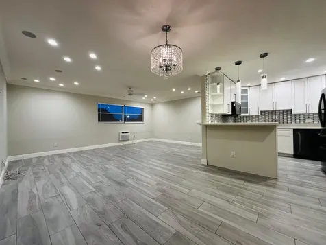 810 Lake Shore Drive Lake Park FL 33403
