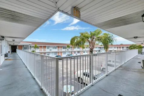 810 Lake Shore Drive Lake Park FL 33403