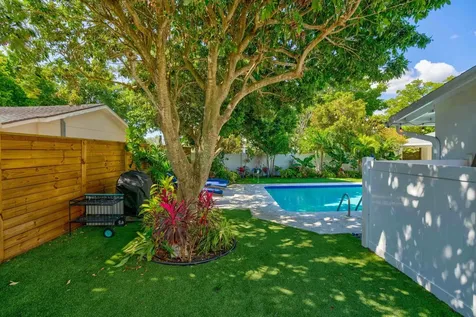 547 Marlin Road North Palm Beach FL 33408