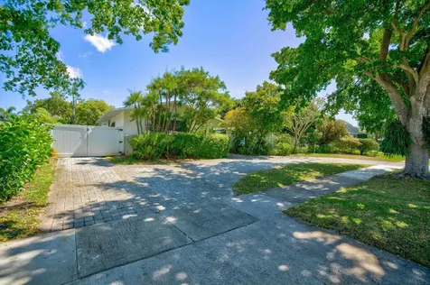 547 Marlin Road North Palm Beach FL 33408