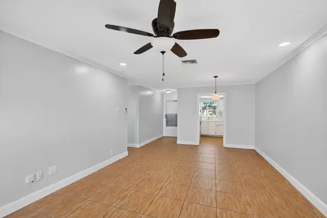 2667 Dudley Drive West Palm Beach FL 33415