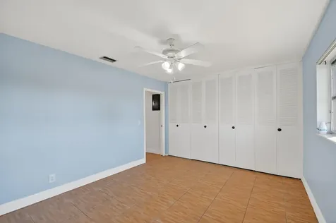 2667 Dudley Drive West Palm Beach FL 33415