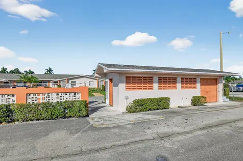 2667 Dudley Drive West Palm Beach FL 33415