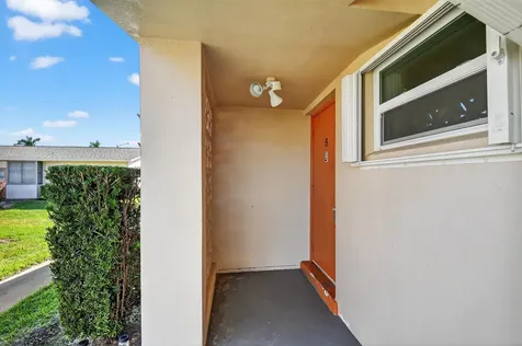 2667 Dudley Drive West Palm Beach FL 33415