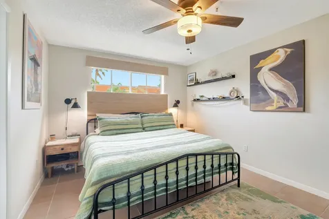 127 Yacht Club Way Hypoluxo FL 33462