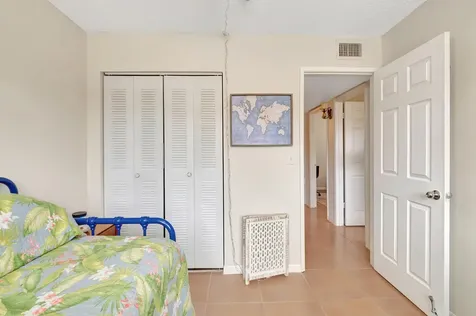 127 Yacht Club Way Hypoluxo FL 33462