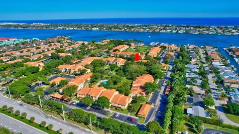 127 Yacht Club Way Hypoluxo FL 33462