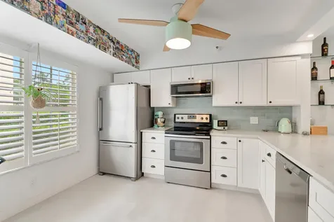 127 Yacht Club Way Hypoluxo FL 33462
