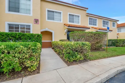 127 Yacht Club Way Hypoluxo FL 33462