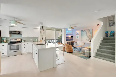 127 Yacht Club Way Hypoluxo FL 33462
