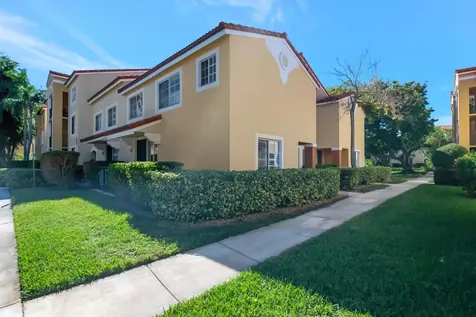 127 Yacht Club Way Hypoluxo FL 33462