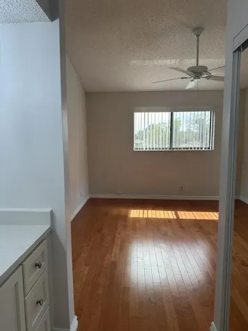 21 Via De Casas Sur Boynton Beach FL 33426
