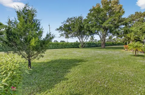 1390 High Point Way Delray Beach FL 33445