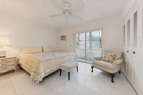 116 Windsor F West Palm Beach FL 33417