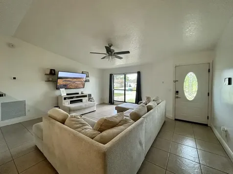 452 Sw David Terrace Port Saint Lucie FL 34953