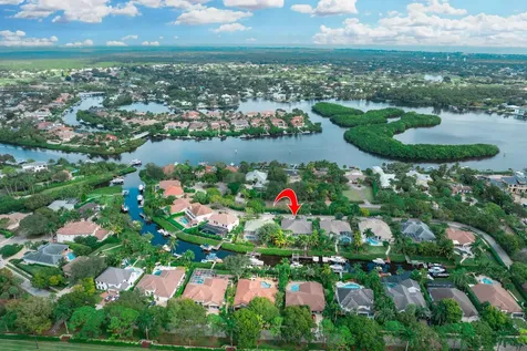 19850 Loxahatchee Pointe Drive Jupiter FL 33458