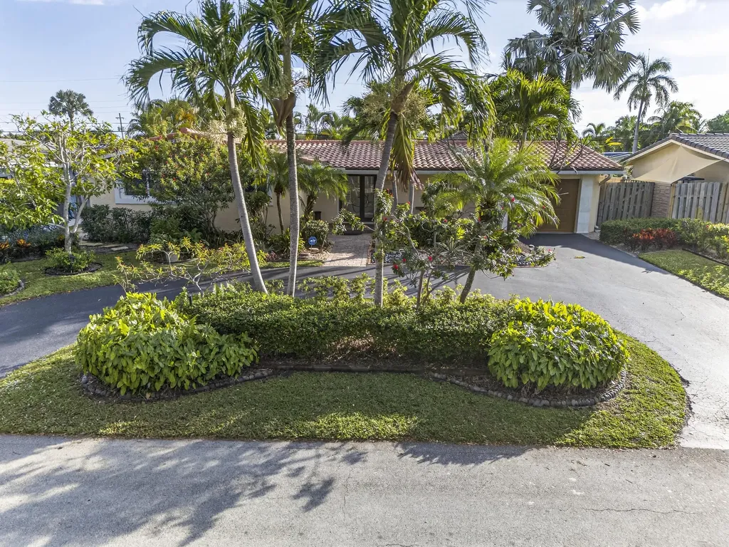 1248 Se 8th Street Deerfield Beach FL 33441