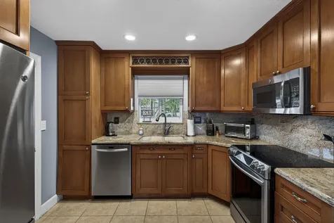 1248 Se 8th Street Deerfield Beach FL 33441