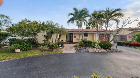 1248 Se 8th Street Deerfield Beach FL 33441