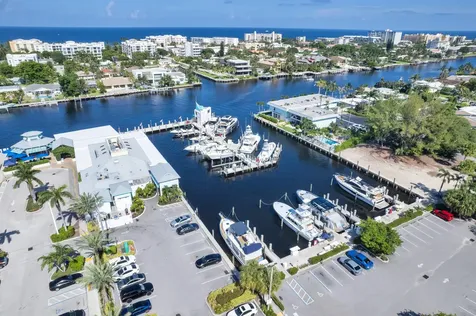 1248 Se 8th Street Deerfield Beach FL 33441