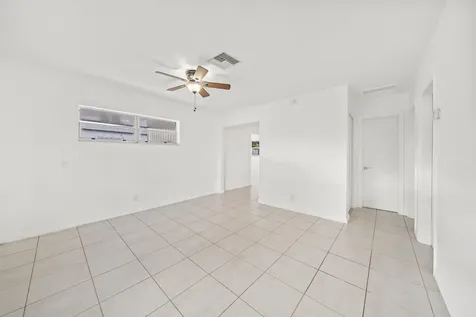 321 Nw 51st Street Oakland Park FL 33309