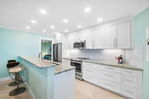 86 Macfarlane Drive Delray Beach FL 33483